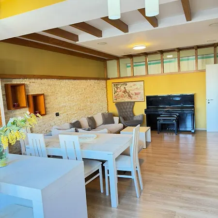 דירה Old Town Center 3 דורס
