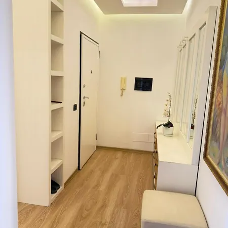 Old Town Center 3 דירה דורס