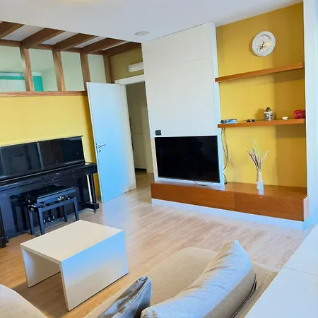 Old Town Center 3 Lejlighed *