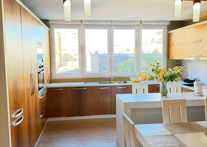 Old Town Center 3 Durrës