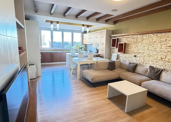 Lejlighed Old Town Center 3