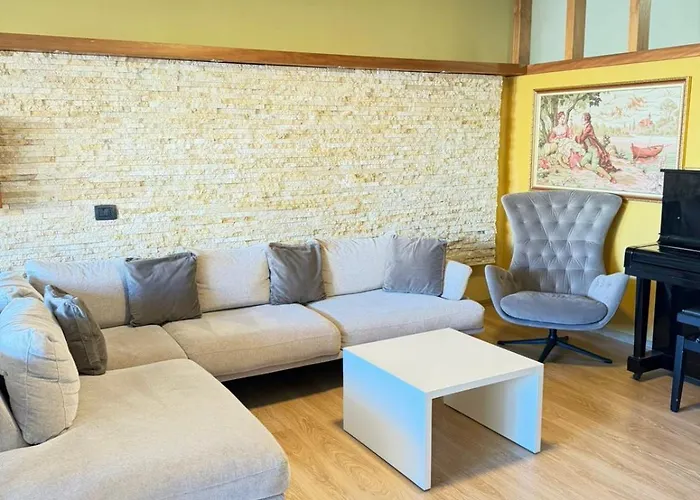 Lejlighed Old Town Center 3