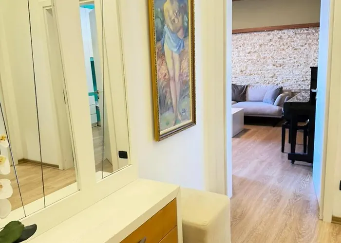 Old Town Center 3 Lejlighed *